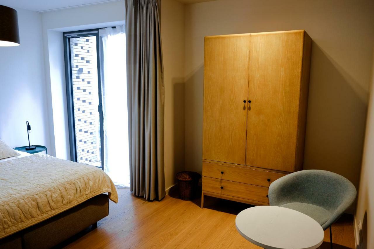 Modern Appartment In The Heart Of Гент Экстерьер фото