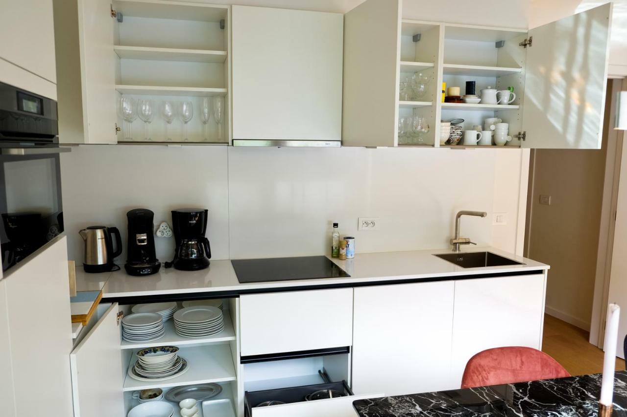 Modern Appartment In The Heart Of Гент Экстерьер фото